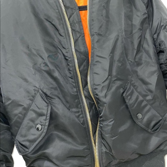 ALPHA INDUSTRIES reversible bomber jacket - Picture 5 of 7